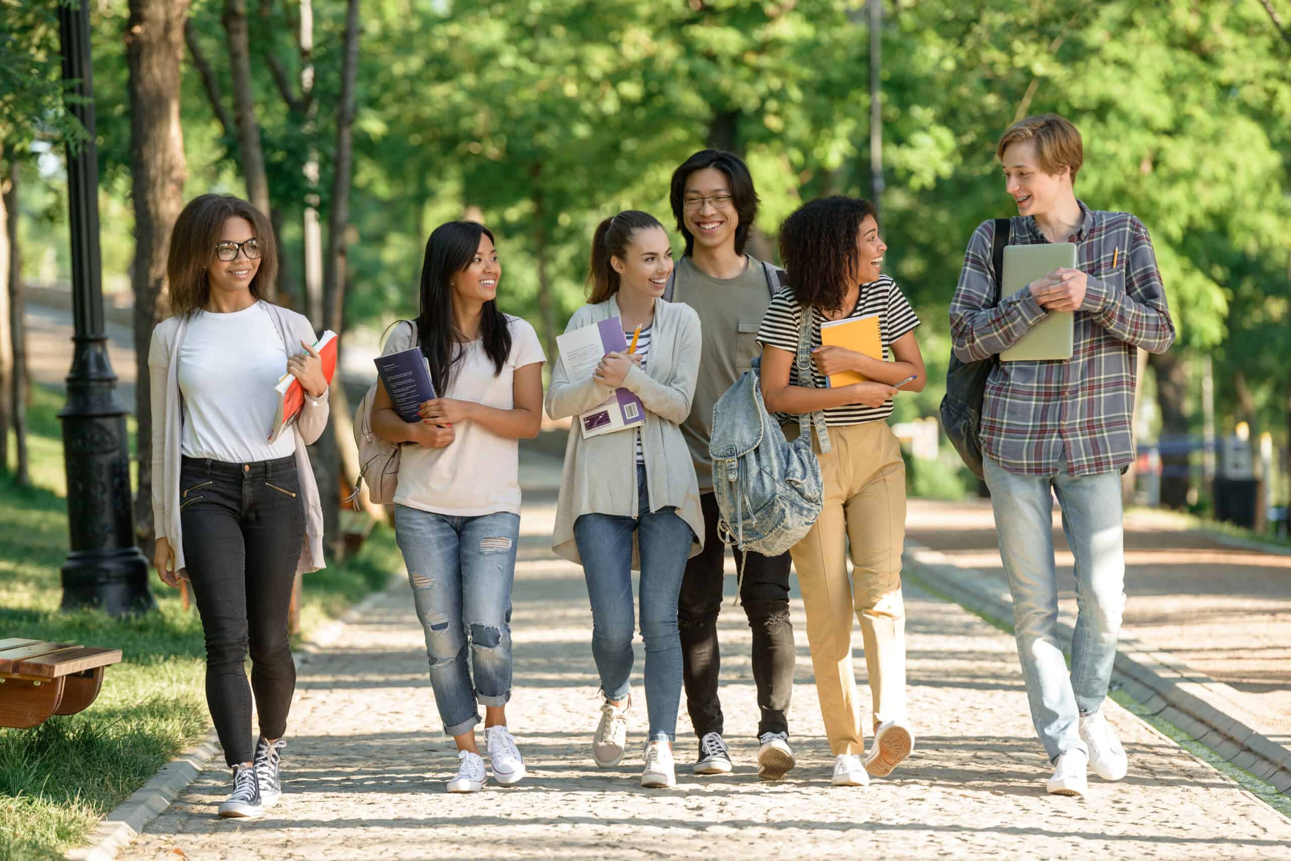 relatando ‘não presença’ de estudantes internacionais nas quatro grandes