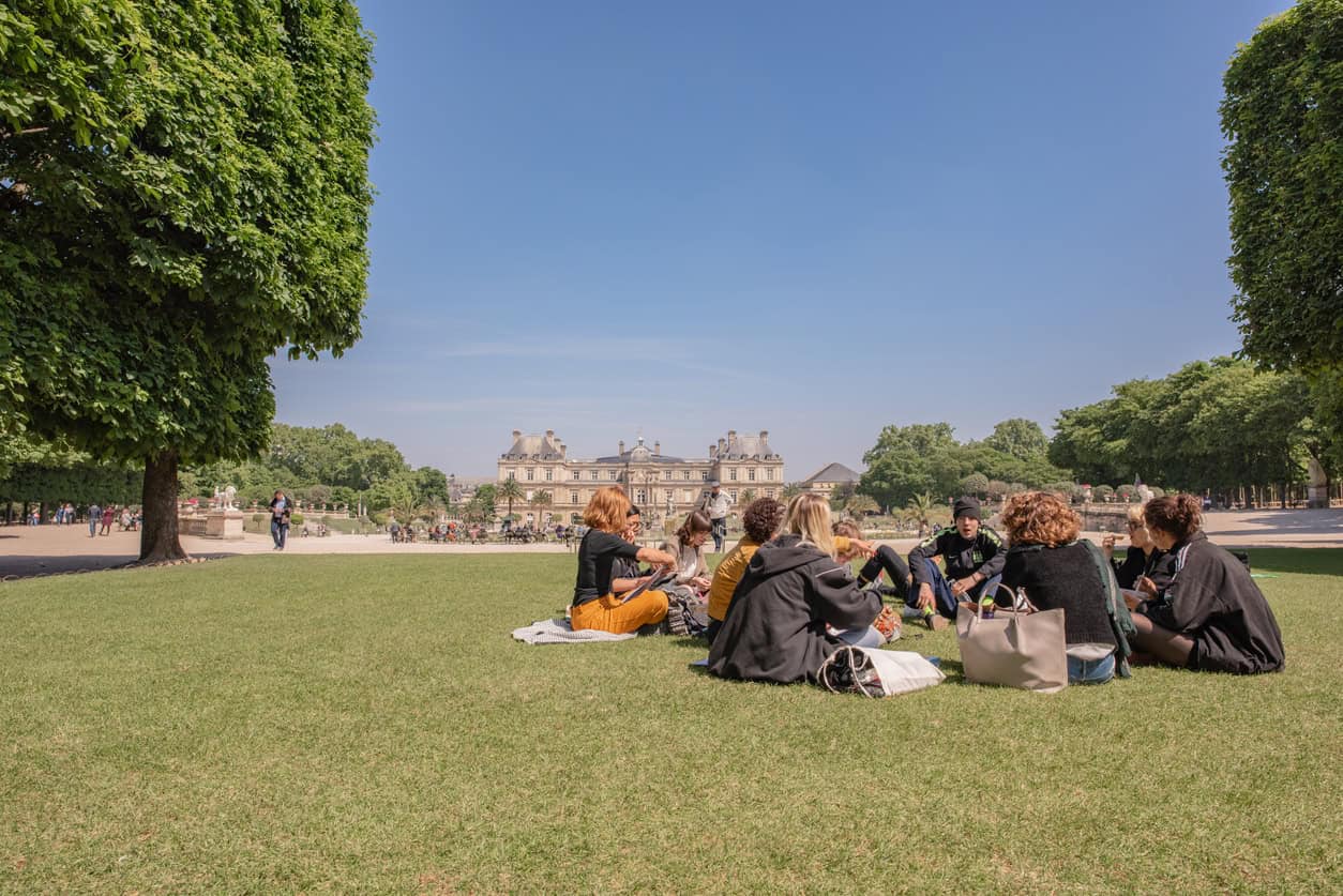 Aumento de estudantes na França impulsionado pela África Subsaariana e Ásia-Pacífico