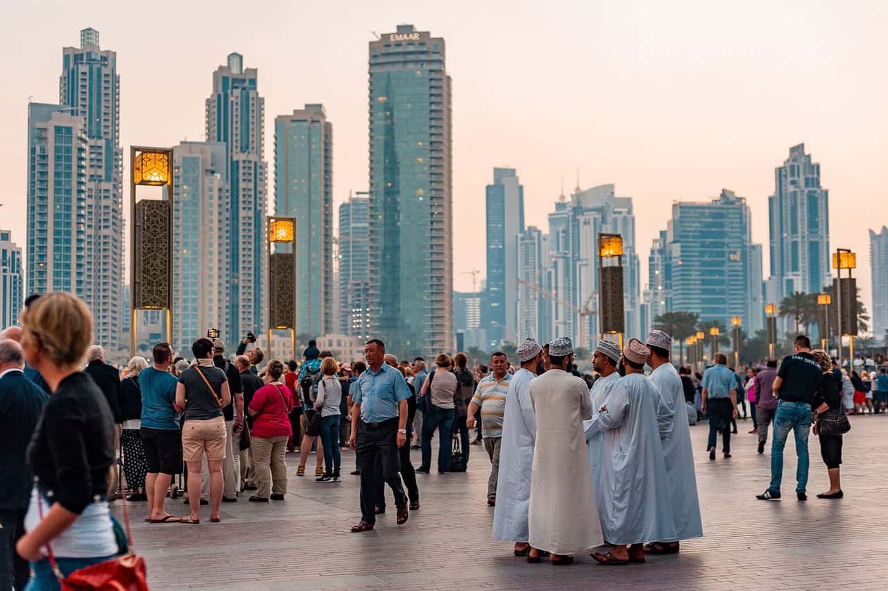 A crescente população estudantil de Dubai alimenta a expansão do TNE
