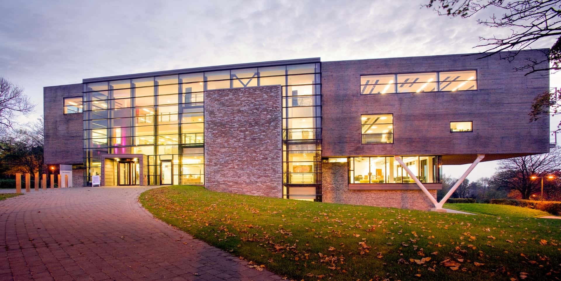 Universidade de Cumbria para penetrar o International College