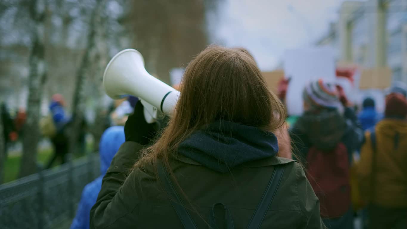 Trump ameaço prender e deportar manifestantes estudantes