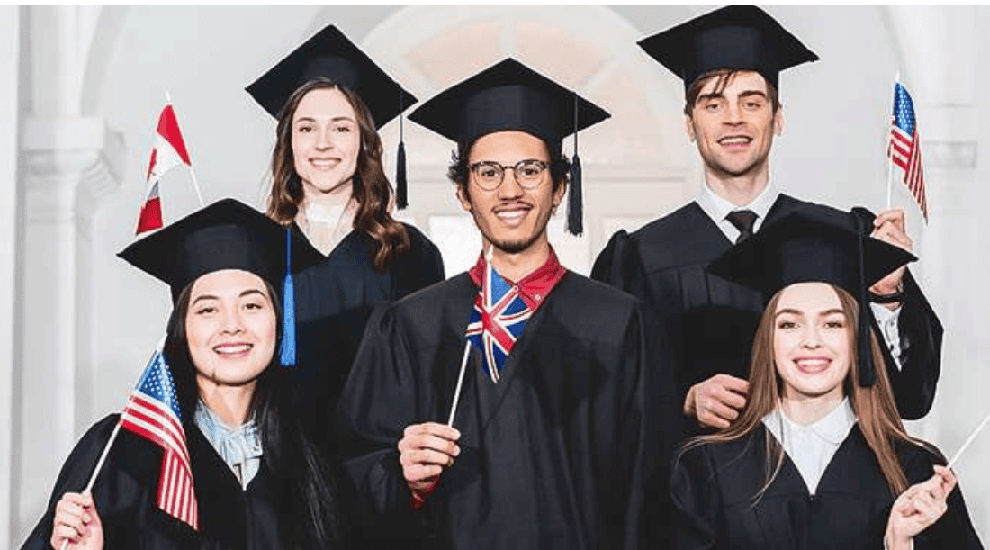 A mudança do cenário da ensino internacional e o papel da imigração de referência na formação do sucesso do aluno